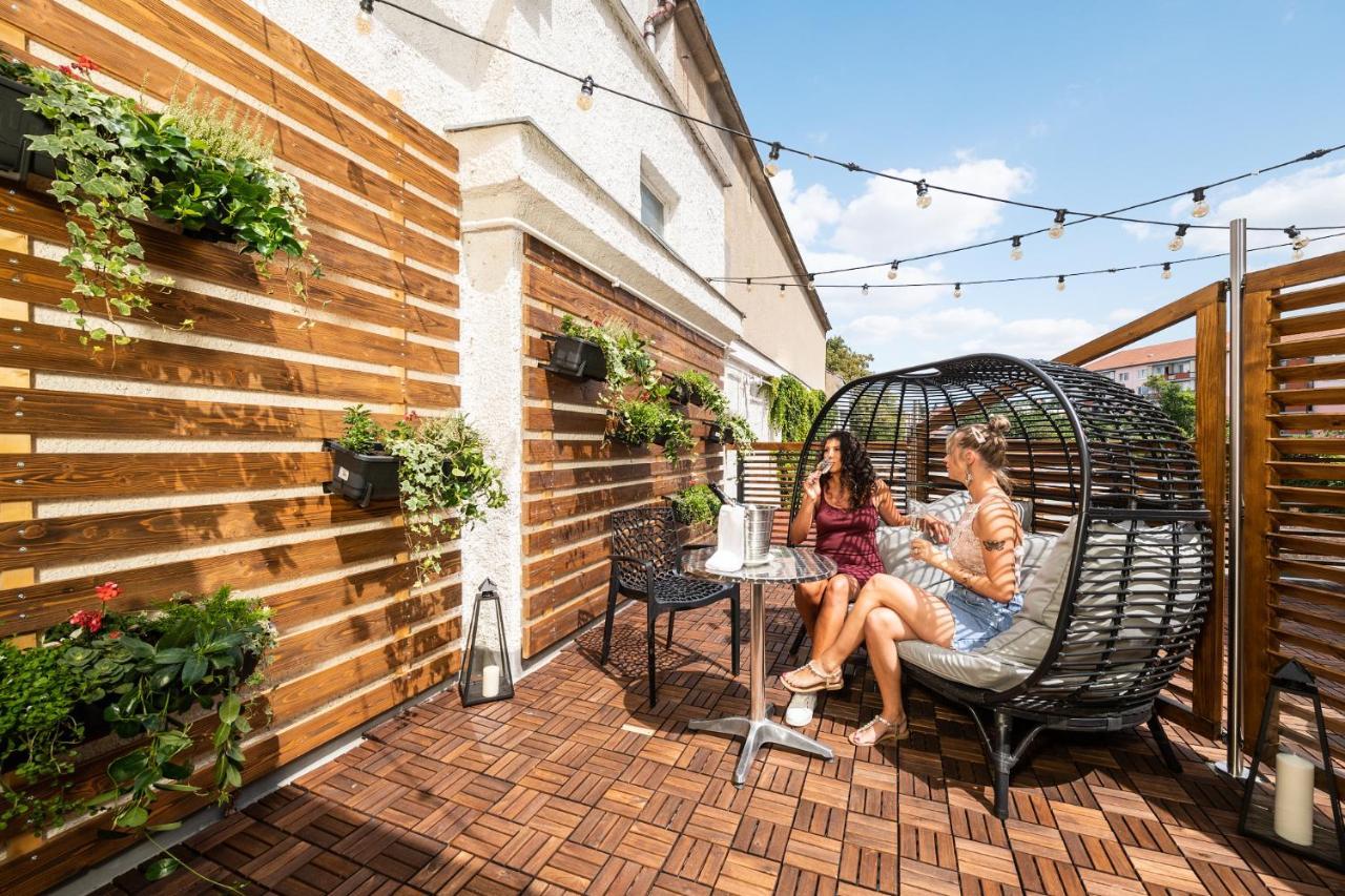 Wine & Wellness Hotel Besedni Dum Valtice Ngoại thất bức ảnh